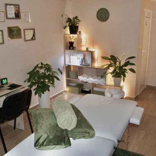 massage-room-beautiful-lady-foto-3